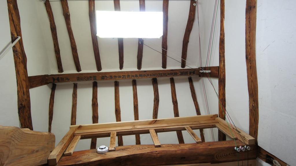 1928 Suimmaru Hanok Guesthouse Jeonju Bilik gambar