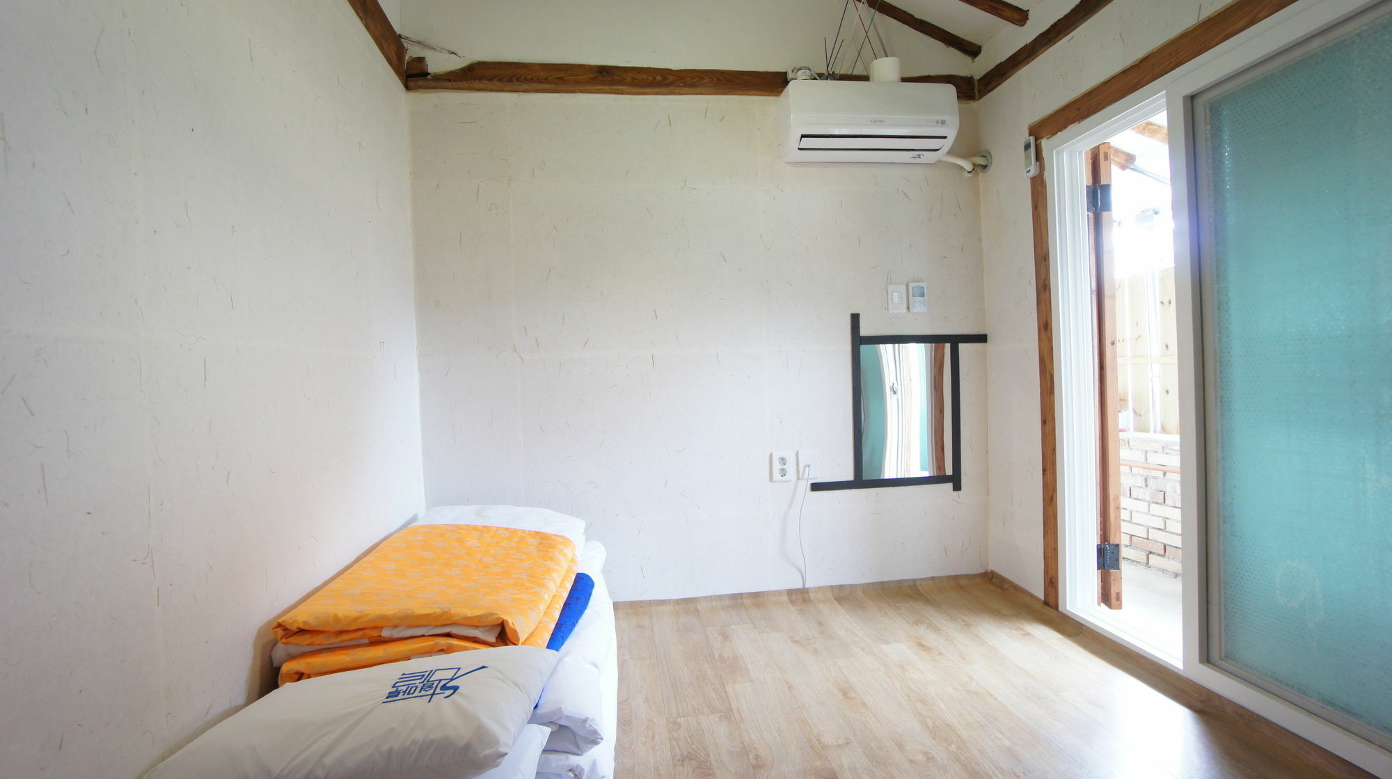1928 Suimmaru Hanok Guesthouse Jeonju Luaran gambar